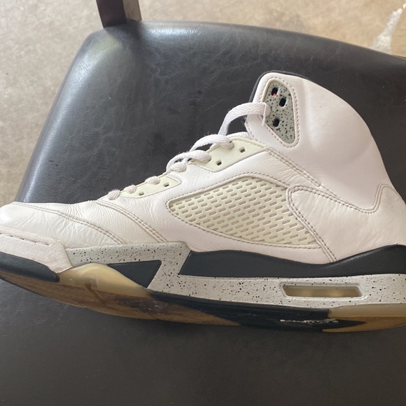 Jordan’s 5 - Picture 4 of 4